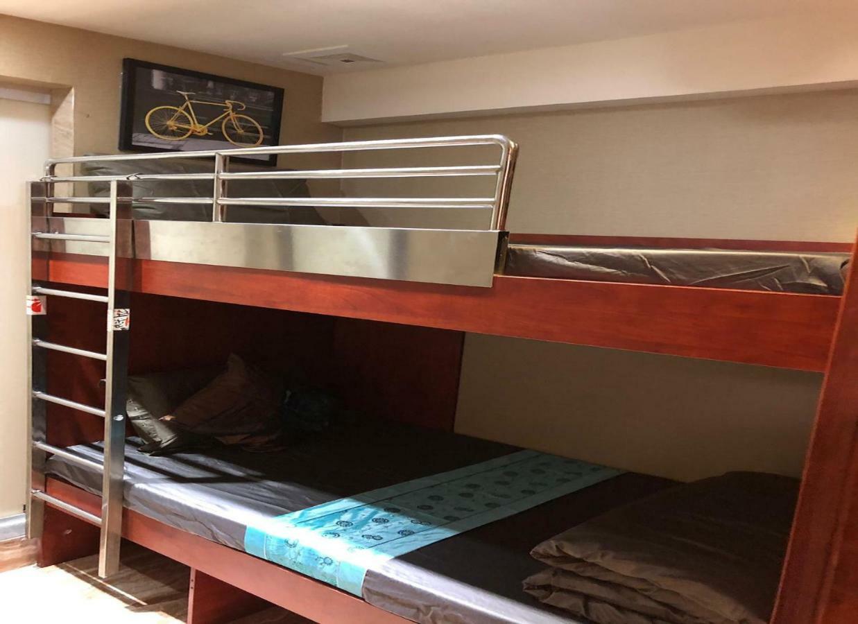 Rich Hostel Гонконг Номер фото