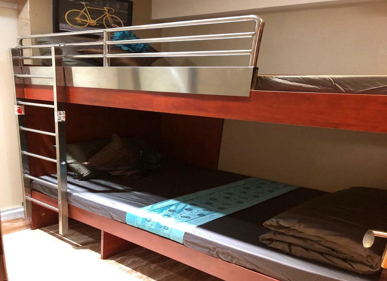 Rich Hostel Гонконг Экстерьер фото