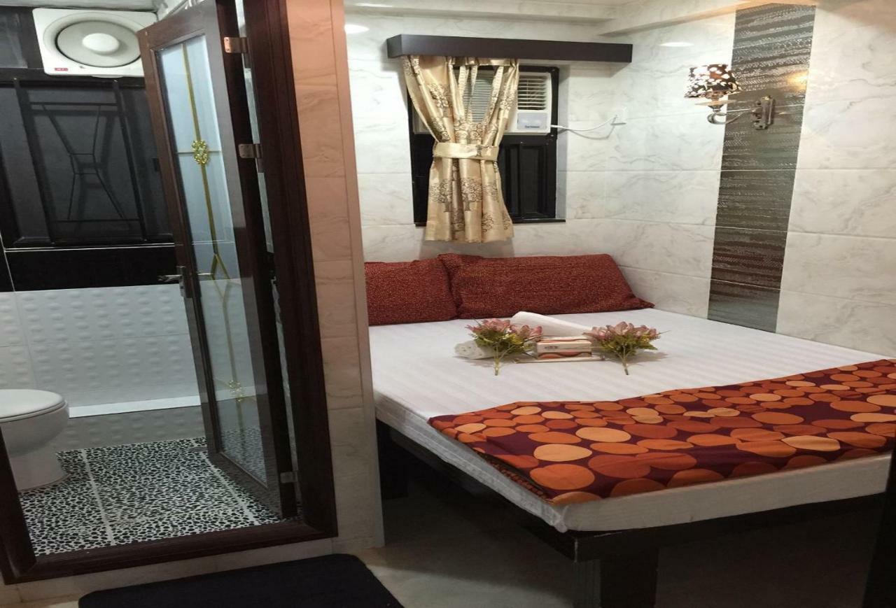 Rich Hostel Гонконг Экстерьер фото