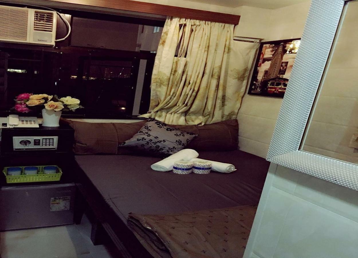 Rich Hostel Гонконг Экстерьер фото